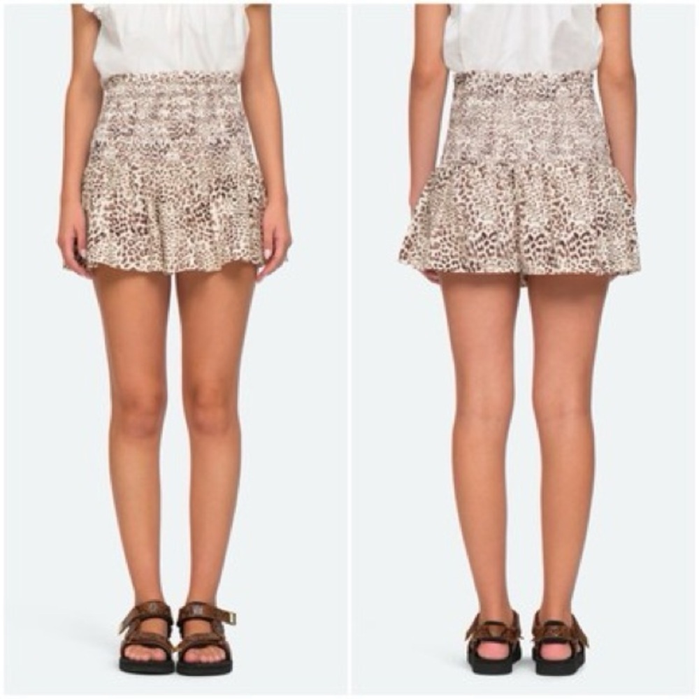 Sea New York Calla Cheetah Smocked Shorts Ruffle Hem Leopard M